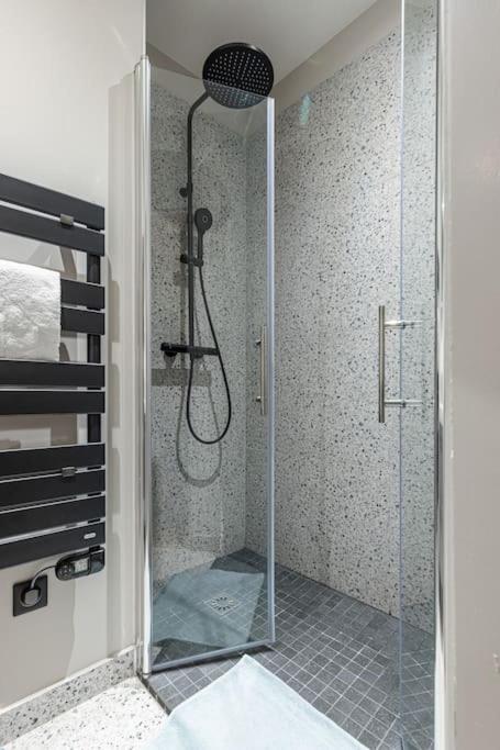 La Croix - Old Town Modern Apartment - 2 Bedrooms نيس المظهر الخارجي الصورة